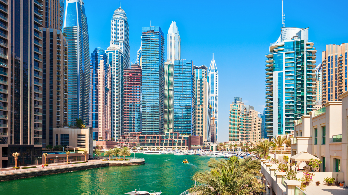 The Palm or Dubai Marina - Best Place to Stay?