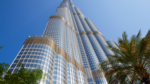 Burj Khalifa: What Awaits You Inside This Dubai Stunner