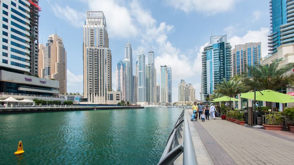 Dubai Marina Mall - Things to Do - Dubai Marina Walk | The Vacation Builder