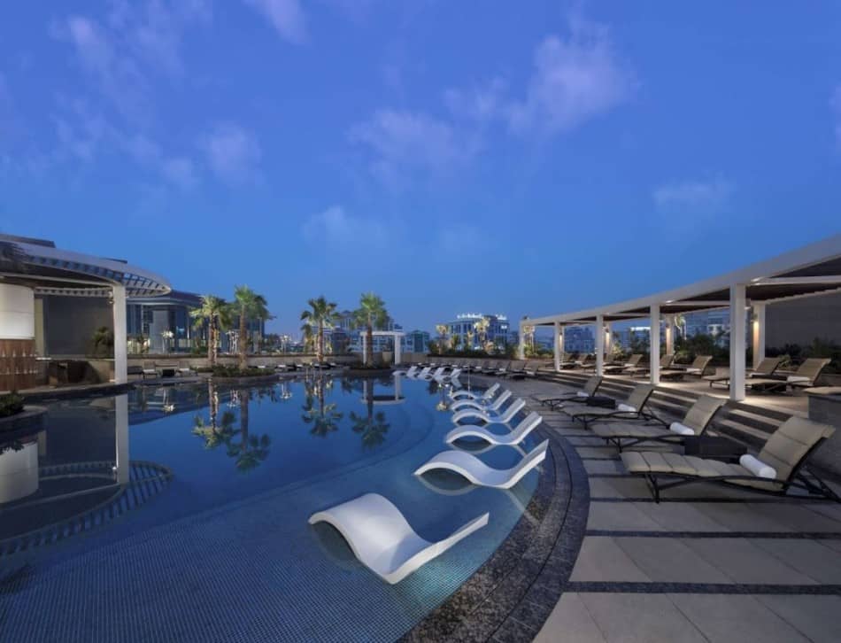 Best Places for a Honeymoon in Dubai - Hyatt Regency | The Vacation Builder
