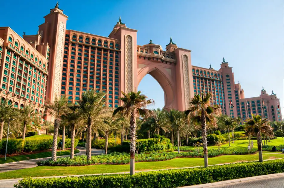 Fairmont The Palm or Atlantis - Which Has Better Rooms | The Vacation Builder