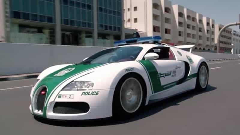 Police Cars in Dubai | Photos Price & Speed! - Bugatti Veyron | The Vacation Builder