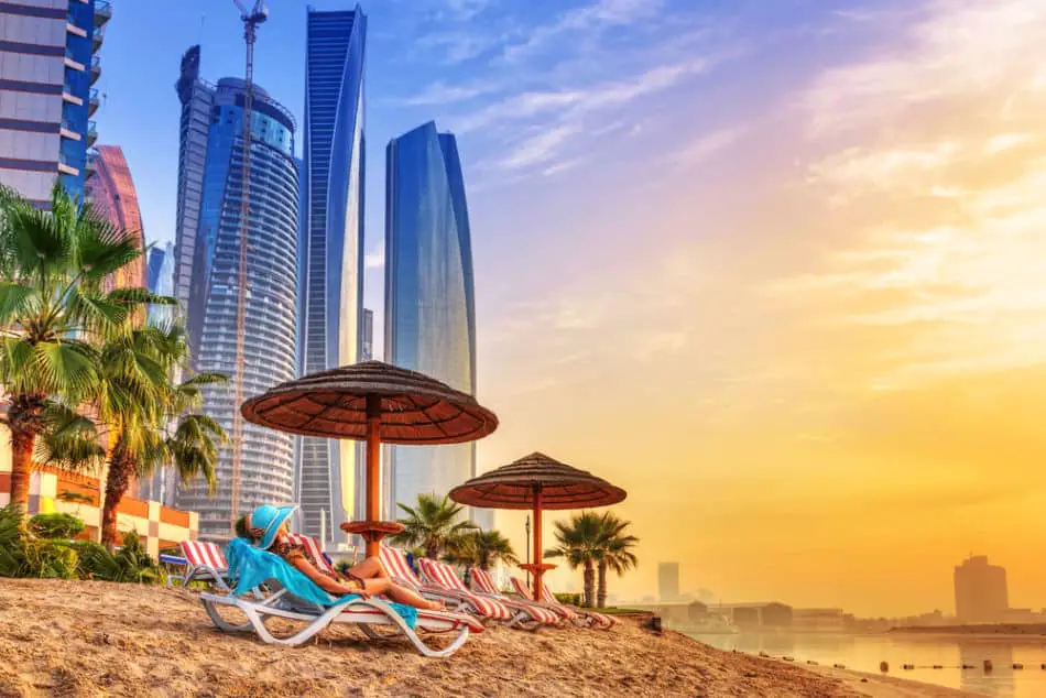 Reasons to Visit Dubai in September | The Vacation Builder