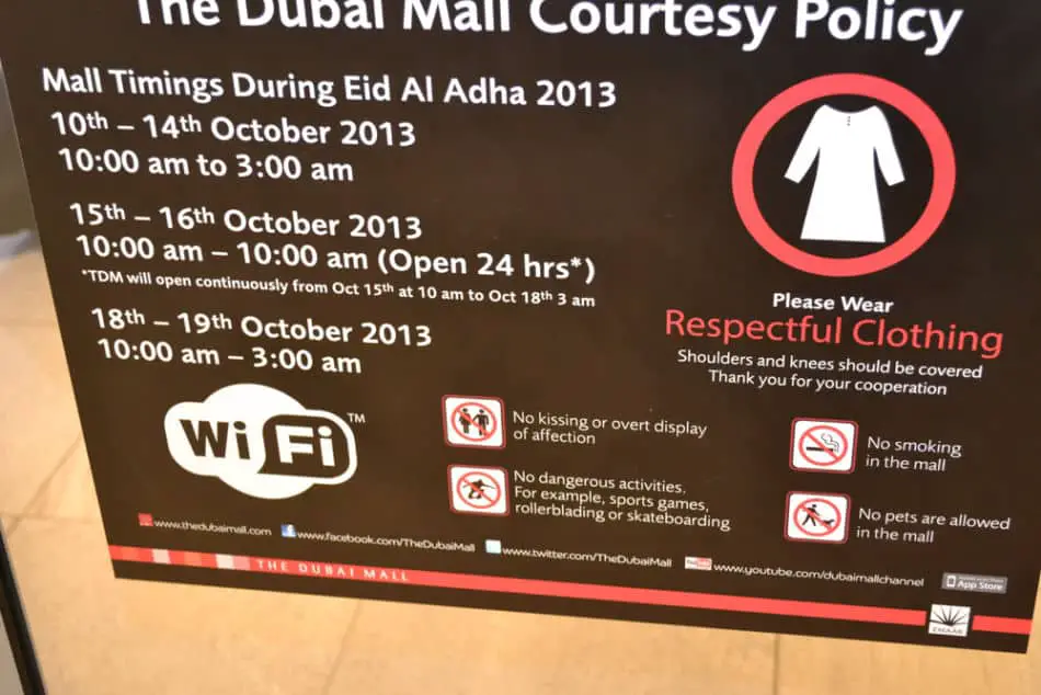 What is the Dress Code in Dubai - Dubai Mall Notice Board on Dress Code | The Vacation Builder