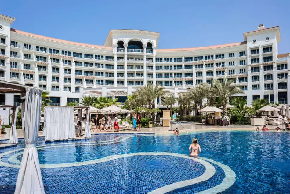 The Top 5 All Inclusive Resorts in Dubai - Waldorf Astoria Dubai Palm Jumeirah | The Vacation Builder