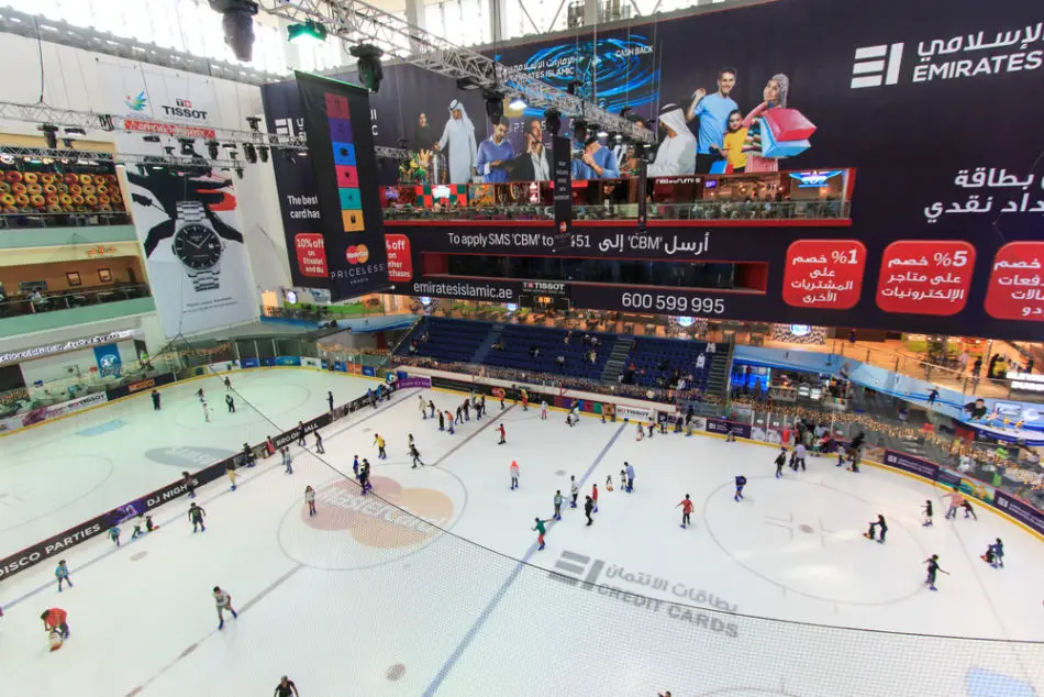 Things to do at Dubai Mall | 4. Ice Skating | The Vacation Builder