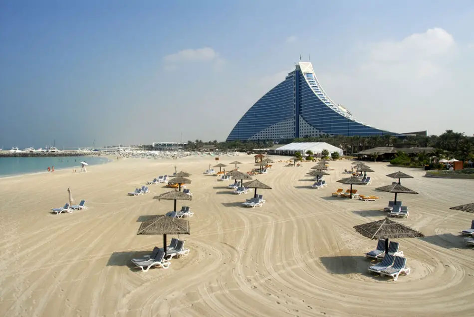 Famous Buildings in Dubai | #9 Jumeirah Beach Hotel | The Vacation Builder