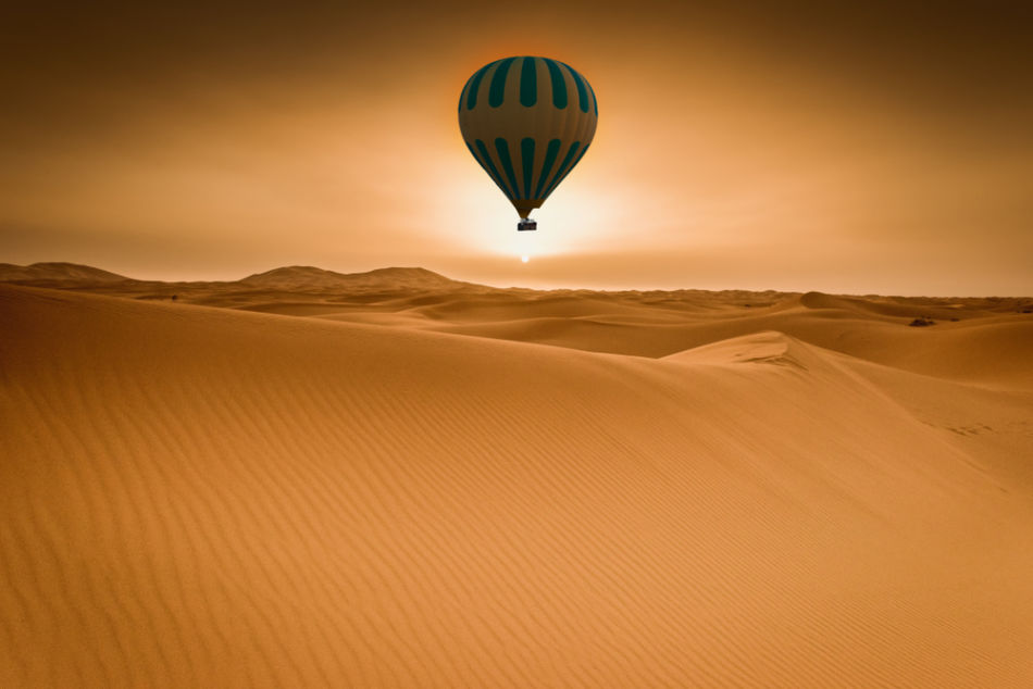 Things to do in Dubai - #20 Hot Air Balloon Ride | The Vacation Builder