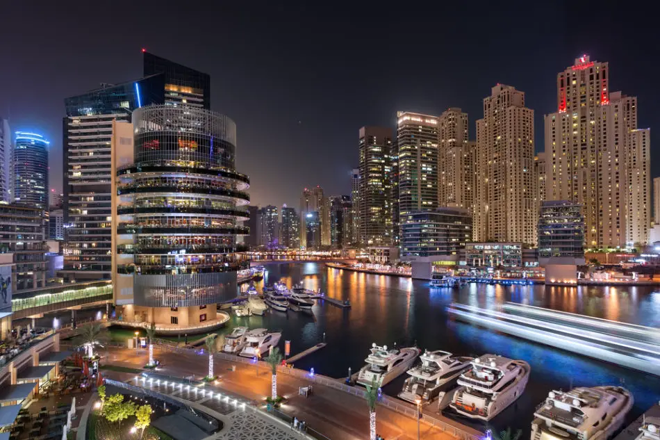 Best Area to Stay in Dubai for Nightlife - Dubai Marina | The Vacation Builder