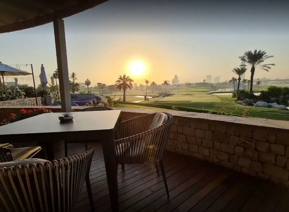 Best Places for Breakfast in Dubai with a View - Lakeview Restaurant Dubai Creek | The Vacation Builder