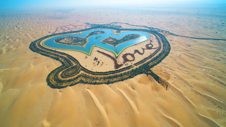 Tonnes of Romantic Date Ideas in Dubai | Romantic Things to do in Dubai | Love Lake | The Vacation Builder