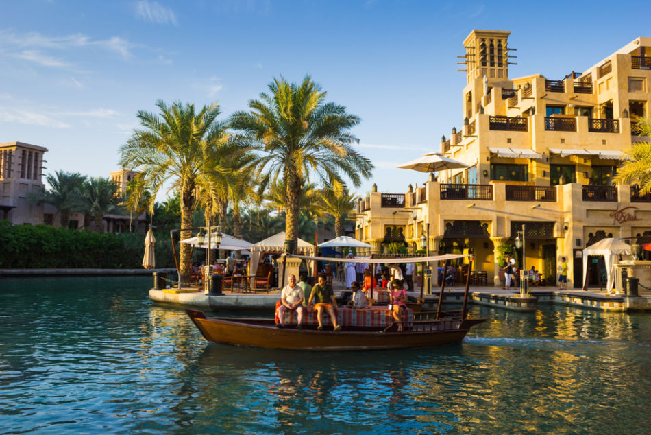 Shopping in Dubai - Best Souks in Dubai - Souk Madinat | The Vacation Builder