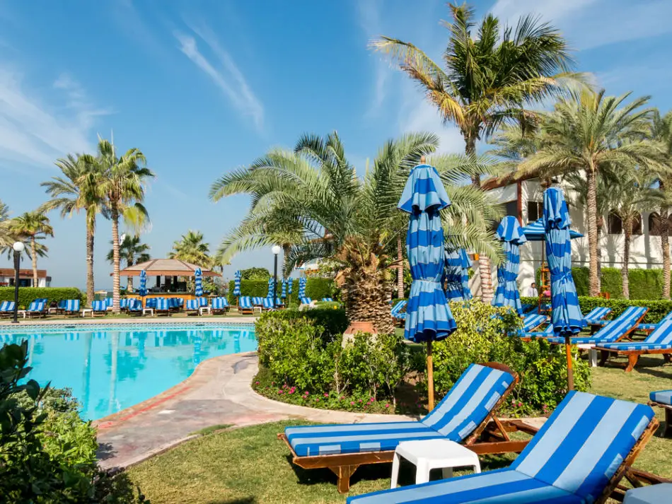 The 15 Best Breakfast Views in Dubai! - Dubai Marine Beach Resort & Spa | The Vacation Builder