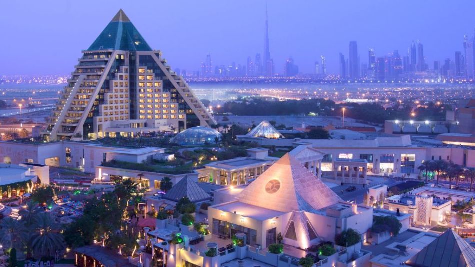 10 of The Best Hotels in Dubai with City Views | Hotel Raffles Dubai | The Vacation Builder