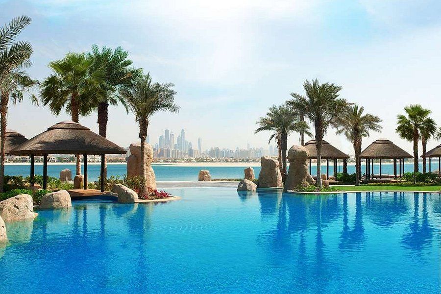 10 of The Best Hotels in Dubai with City Views | Sofitel Dubai The Palm | The Vacation Builder
