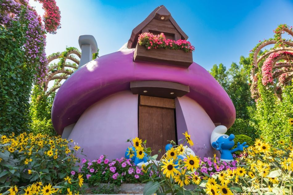 Dubai Miracle Garden: Your Quick Guide | Points of Attractions in Dubai Miracle Garden | Smurfs Village | The Vacation Builder